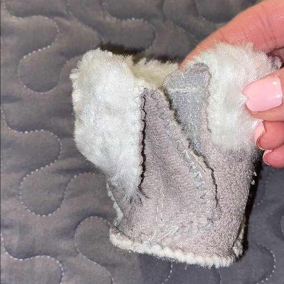 H&M Baby Faux Fur Warm Lined Bootties - Picture 5 of 7